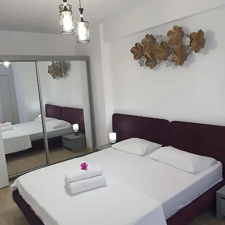 Apartment Infinity Beach Pool & Spa